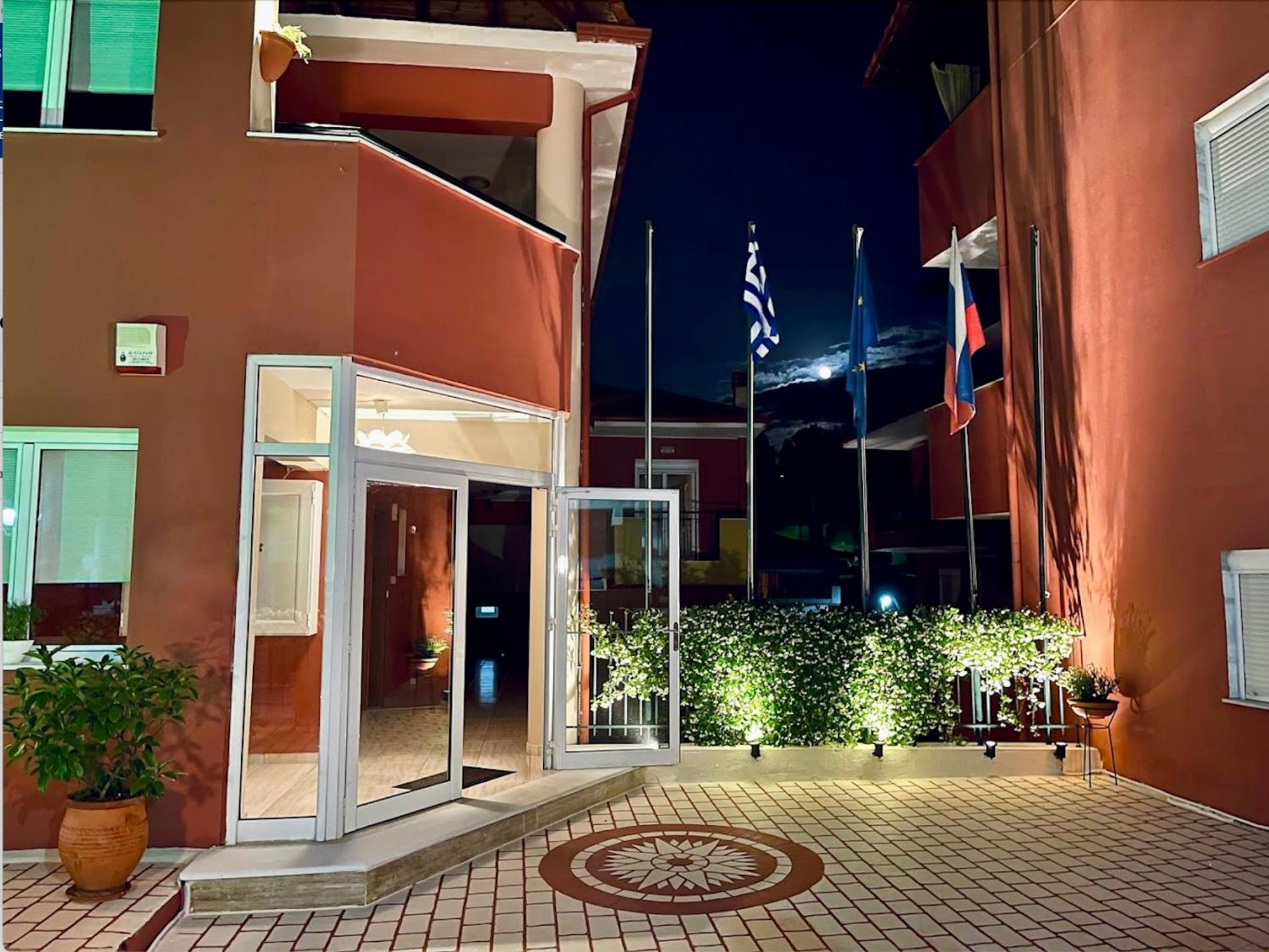 Hotel Sun Sight Pefkochori Eksteriør bilde